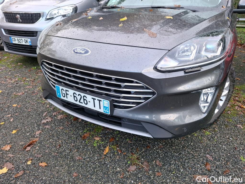  Ford  Kuga FORD  / 2019 / 5P / SUV 2.5 Dur 225 hybrid PHEV Pshift Titanium #8