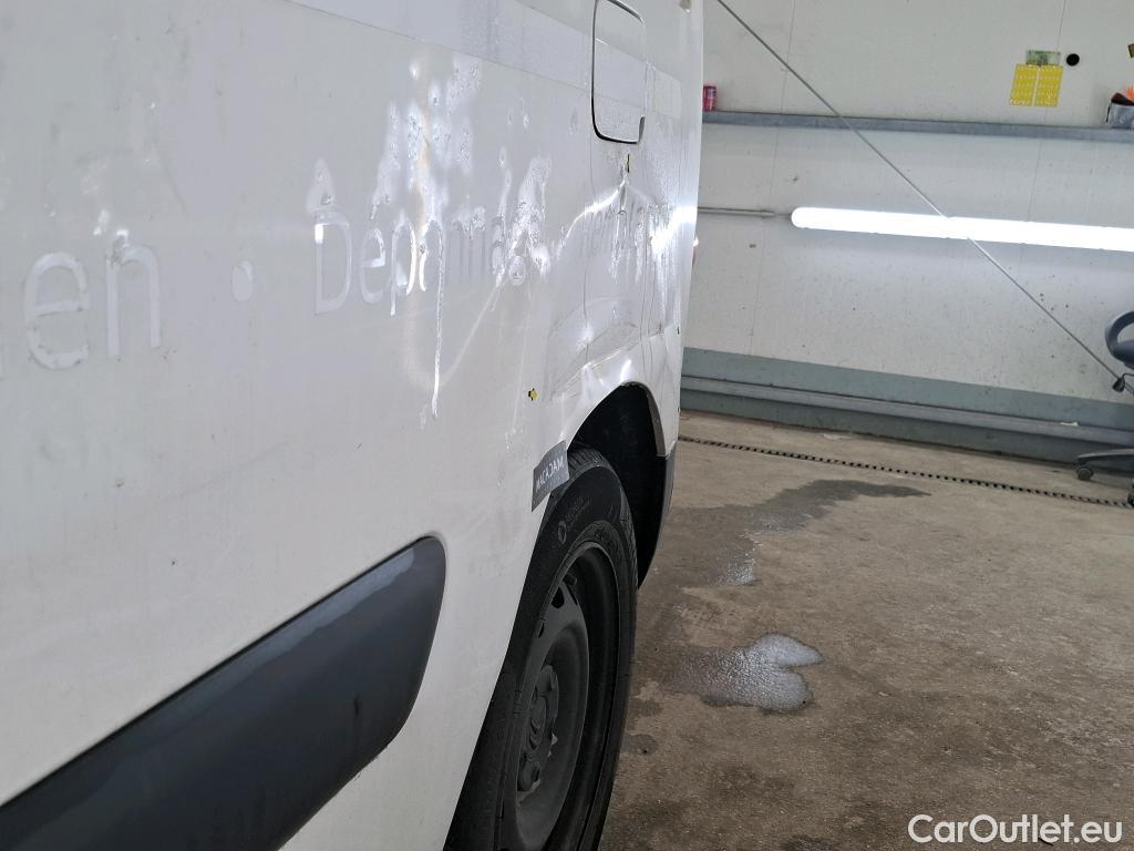  Citroen  Berlingo  Fourgon Club L1 (Court) 1.6 BlueHDi 75CV BVM5 E6 #15