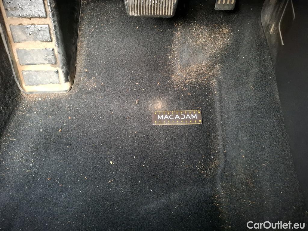  Ford  Kuga FORD  / 2019 / 5P / SUV 2.5 Dur 225 hybrid PHEV Pshift Titanium #11