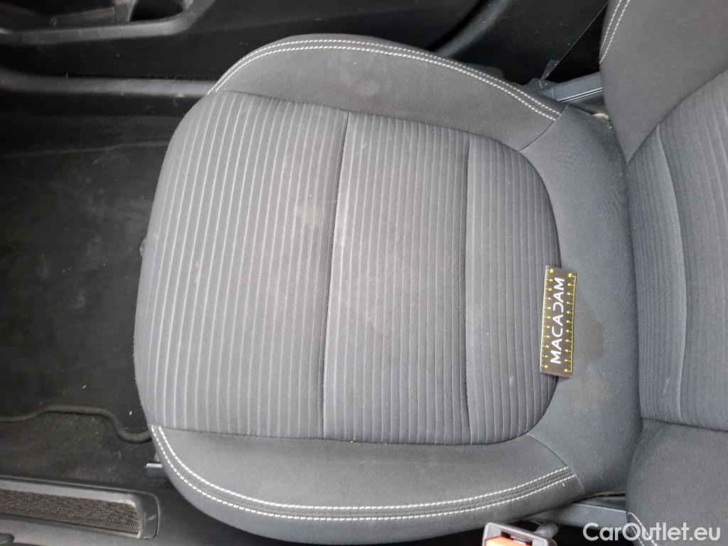  Ford  Kuga FORD  / 2019 / 5P / SUV 2.5 Dur 225 hybrid PHEV Pshift Titanium #15