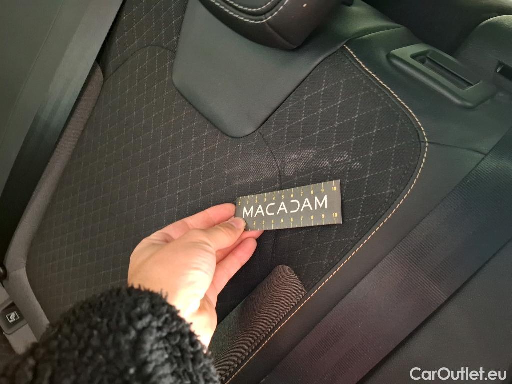  Opel   Grandland X Grandland X Elegance Business 1.2 Turbo 130CV BVM6 E6d #4