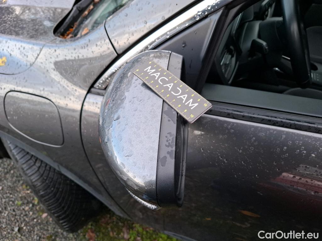  Ford  Kuga FORD  / 2019 / 5P / SUV 2.5 Dur 225 hybrid PHEV Pshift Titanium #22