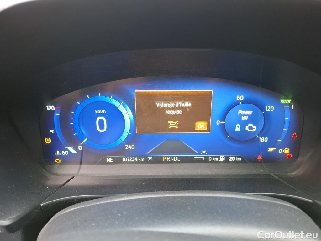  Ford  Kuga FORD  / 2019 / 5P / SUV 2.5 Dur 225 hybrid PHEV Pshift Titanium #21