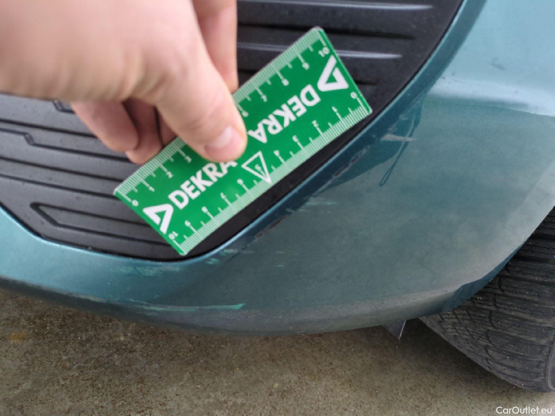  Peugeot  308 PEUGEOT  SW / 2021 / 5P / Break PHEV 180 E-EAT8 ALLURE #48