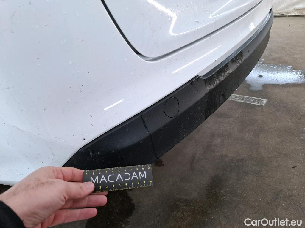  Hyundai  i30  cw Business 1.6 CRDi 115CV BVM6 E6dT #19