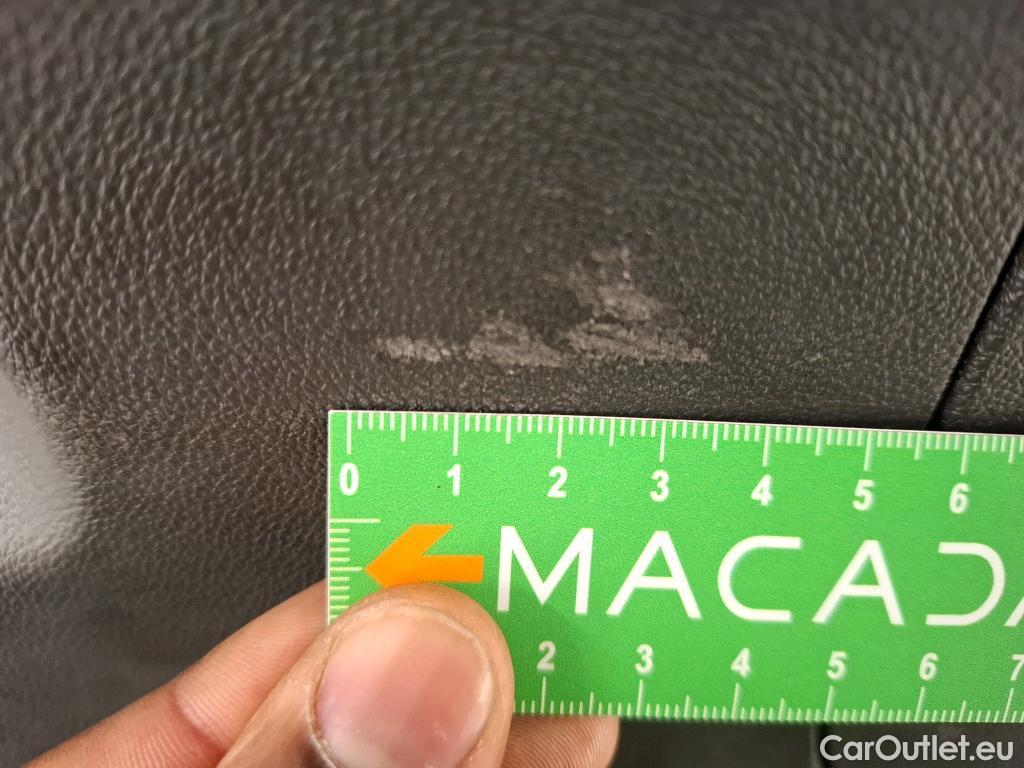  Opel   Grandland X Grandland X Elegance Business 1.5 130CV BVA8 E6d #33