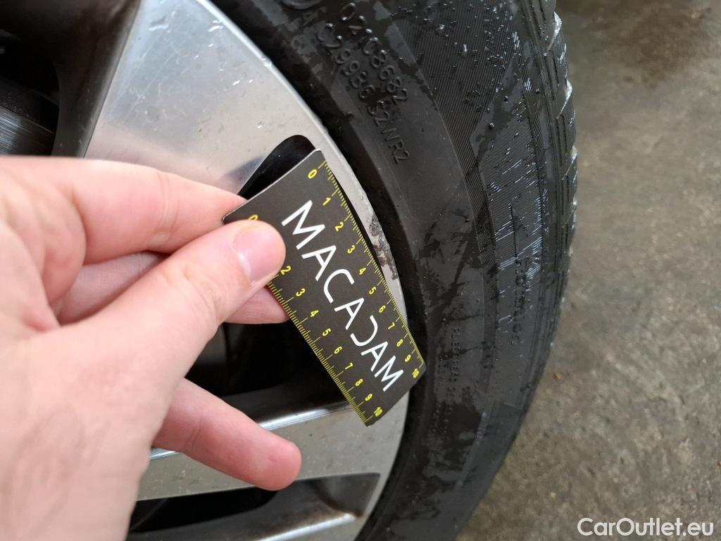  Hyundai  i30  cw Business 1.6 CRDi 115CV BVM6 E6dT #31