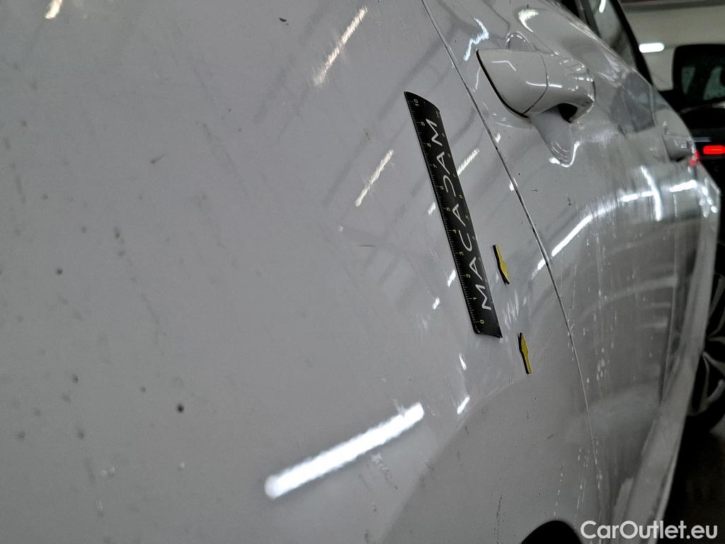  Hyundai  i30  cw Business 1.6 CRDi 115CV BVM6 E6dT #46