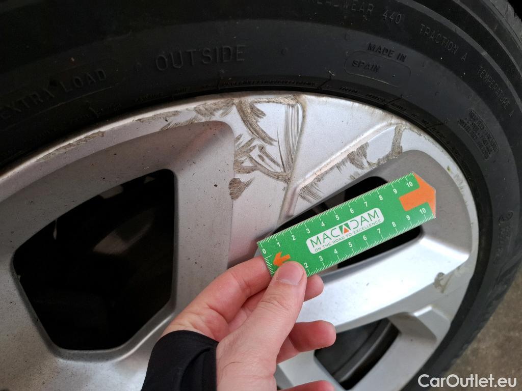  Citroen  C5 CITROEN  Aircross / 2018 / 5P / SUV Hybrid 225 ë-EAT8 Business #24