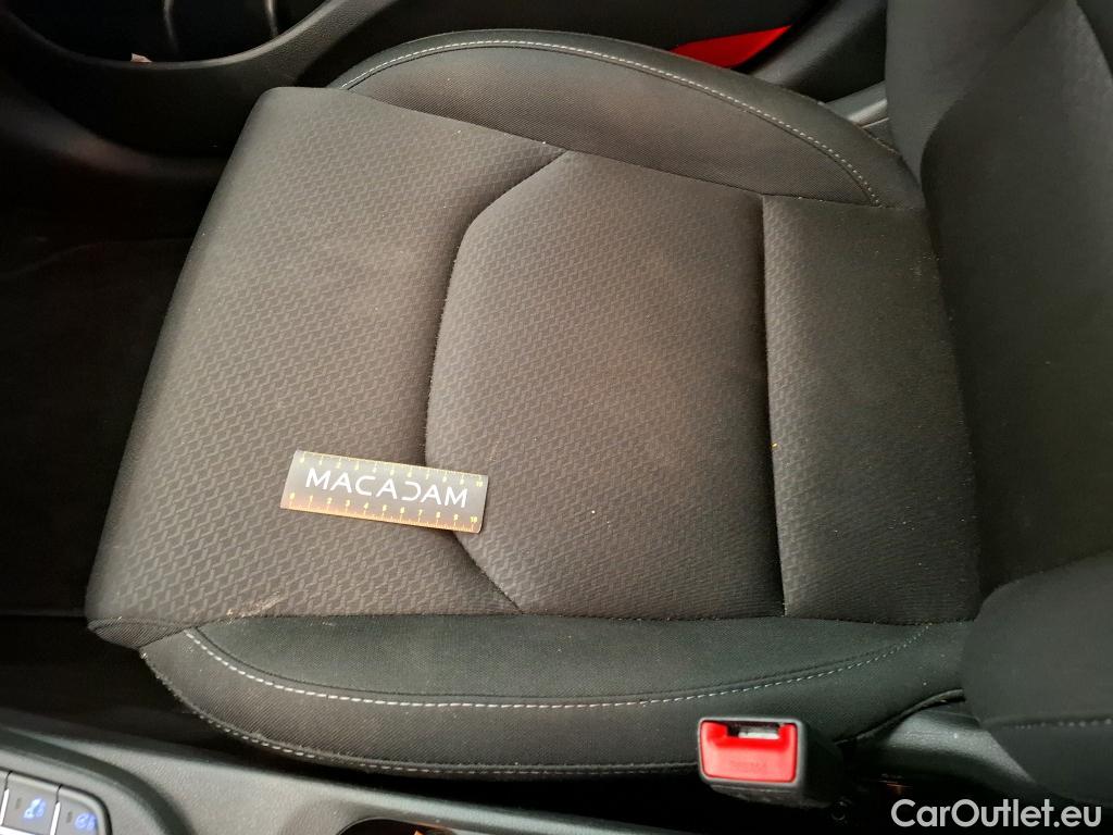  Hyundai  i30  cw Business 1.6 CRDi 115CV BVM6 E6dT #49