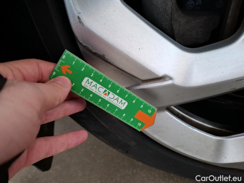  Citroen  C5 CITROEN  Aircross / 2018 / 5P / SUV Hybrid 225 ë-EAT8 Business #12