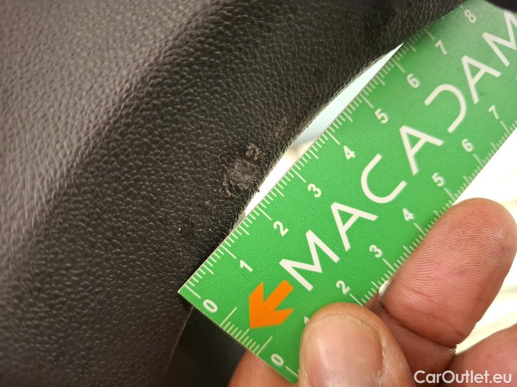  Opel   Grandland X Grandland X Elegance Business 1.5 130CV BVA8 E6d #34