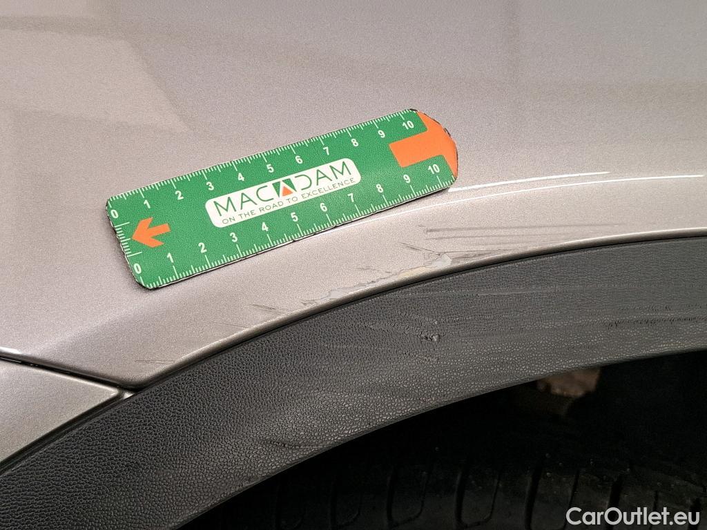  Mercedes  G-Klasee MERCEDES-BENZ GLC / 2019 / 5P / SUV 2.0 GLC 300 E BUSINESS LINE 4MATIC #16