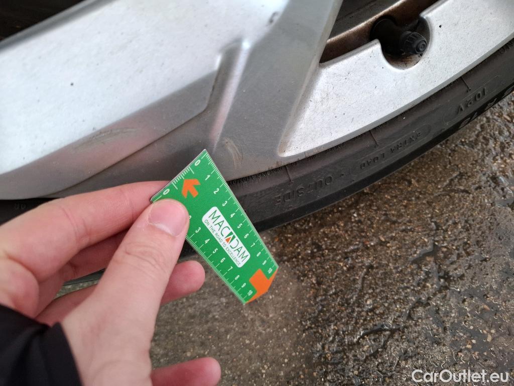  Citroen  C5 CITROEN  Aircross / 2018 / 5P / SUV Hybrid 225 ë-EAT8 Business #20