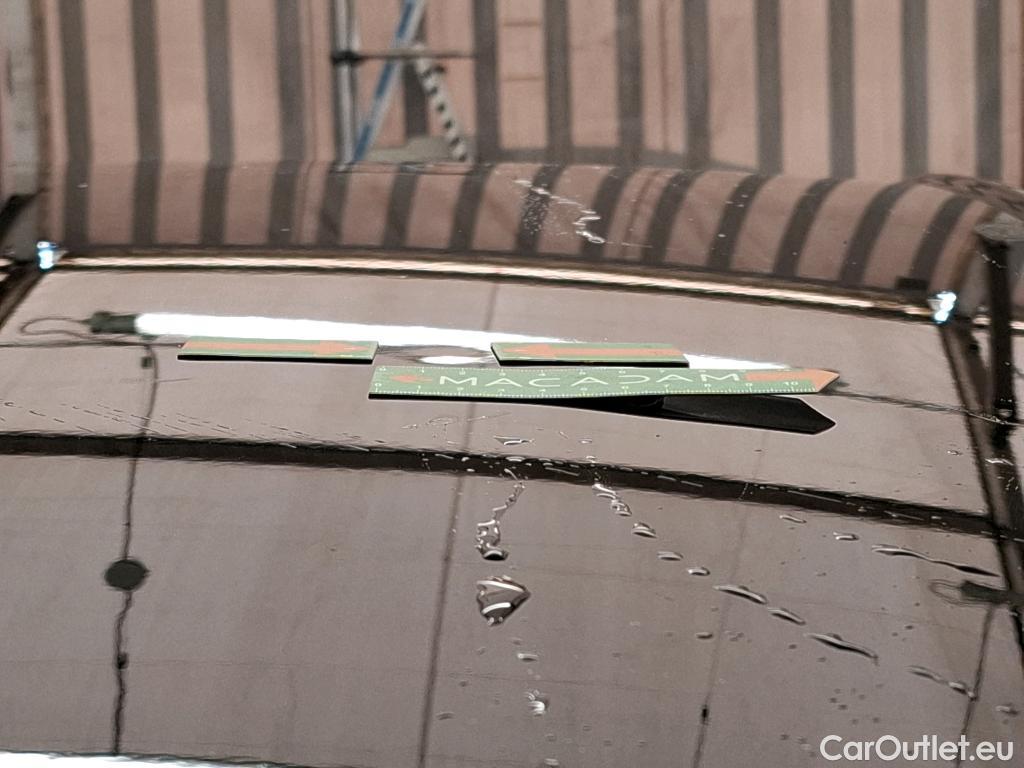  Opel   Grandland X Grandland X Elegance Business 1.5 130CV BVA8 E6d #42