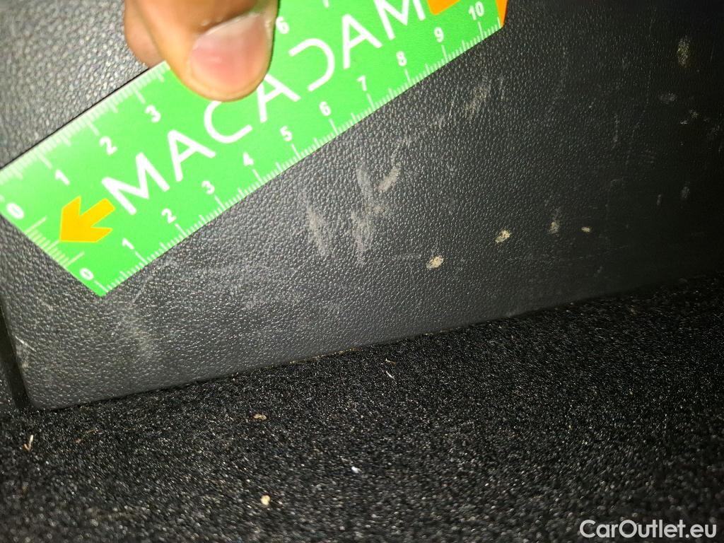  Opel   Grandland X Grandland X Elegance Business 1.5 130CV BVA8 E6d #19