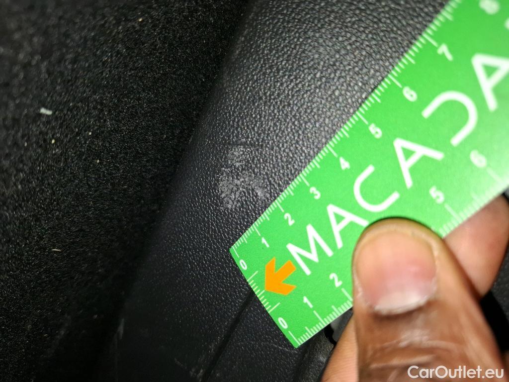  Opel   Grandland X Grandland X Elegance Business 1.5 130CV BVA8 E6d #26