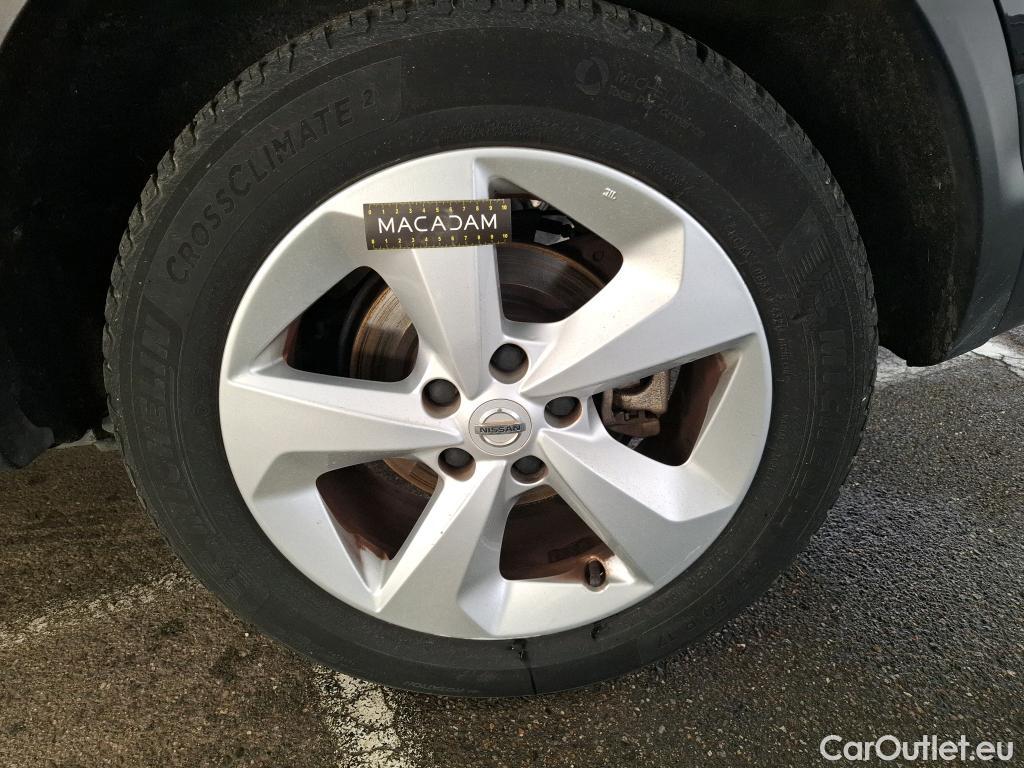  Nissan  Qashqai NISSAN  / 2017 / 5P / Crossover &1.5 DCI 110 BUSINESS EDITION #19