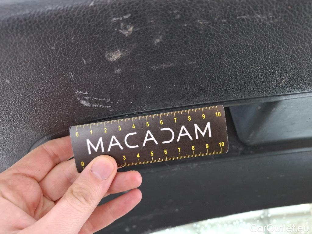  Hyundai  i30  cw Business 1.6 CRDi 115CV BVM6 E6dT #39