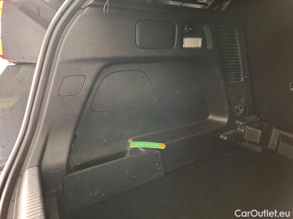  Opel   Grandland X Grandland X Elegance Business 1.5 130CV BVA8 E6d #18