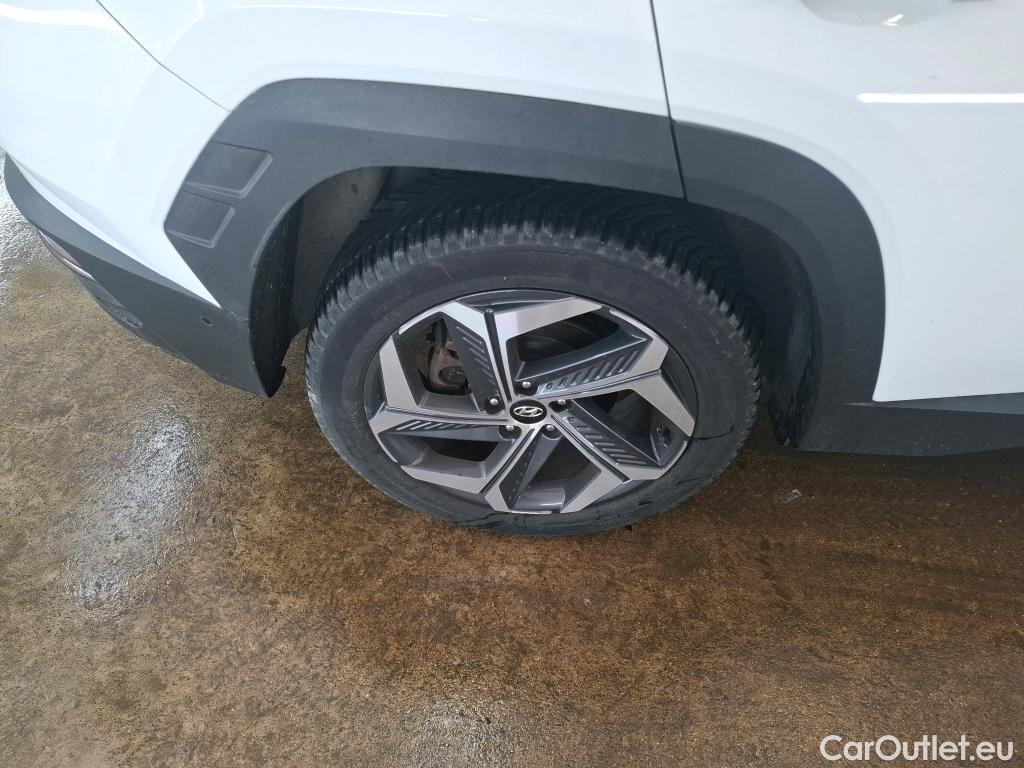  Hyundai  Tucson HYUNDAI  / 2020 / 5P / SUV 1.6 HYBRID 230 EXECUTIVE #10