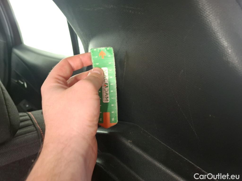  Peugeot  2008 PEUGEOT  / 2019 / 5P / Crossover 1.2 PT 130 S&S EAT8 ACTIVE BUSINESS #42