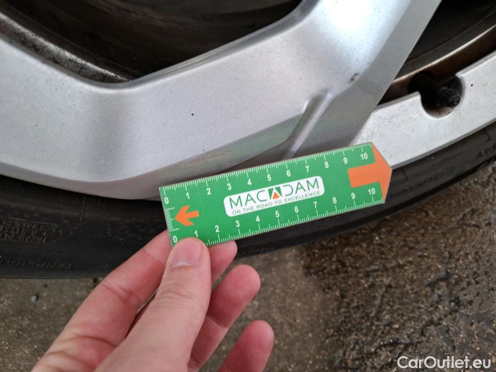  Citroen  C5 CITROEN  Aircross / 2018 / 5P / SUV Hybrid 225 ë-EAT8 Business #19