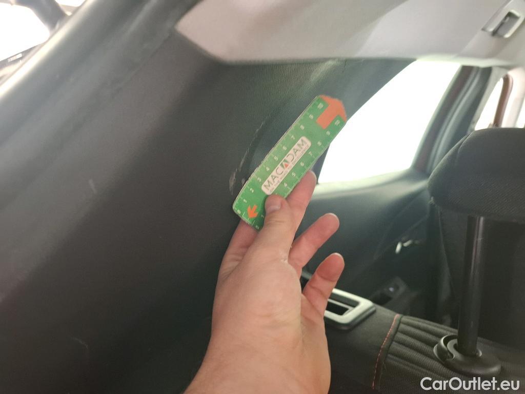  Peugeot  2008 PEUGEOT  / 2019 / 5P / Crossover 1.2 PT 130 S&S EAT8 ACTIVE BUSINESS #28