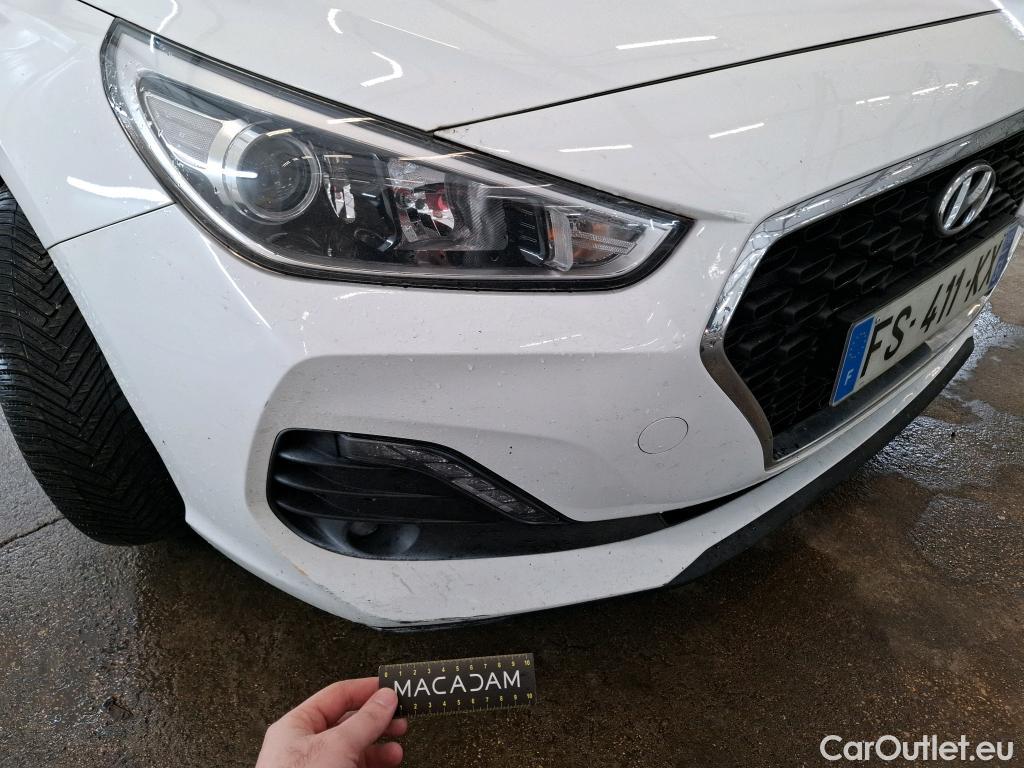  Hyundai  i30  cw Business 1.6 CRDi 115CV BVM6 E6dT #3