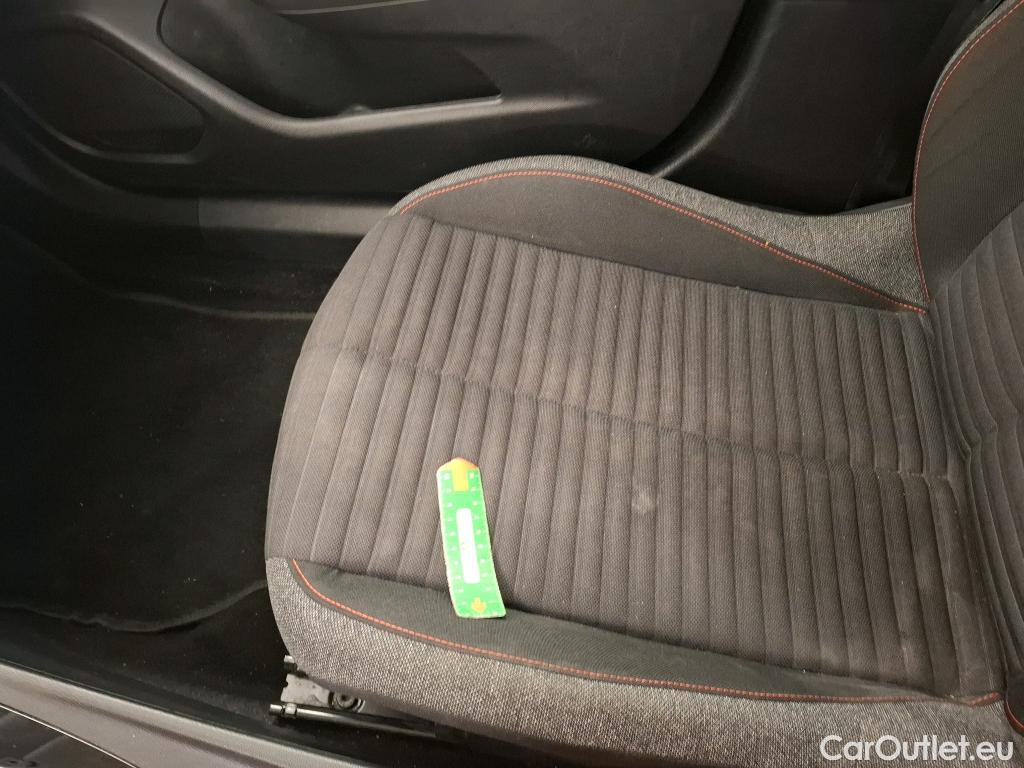  Peugeot  2008 PEUGEOT  / 2019 / 5P / Crossover 1.2 PT 130 S&S EAT8 ACTIVE BUSINESS #44