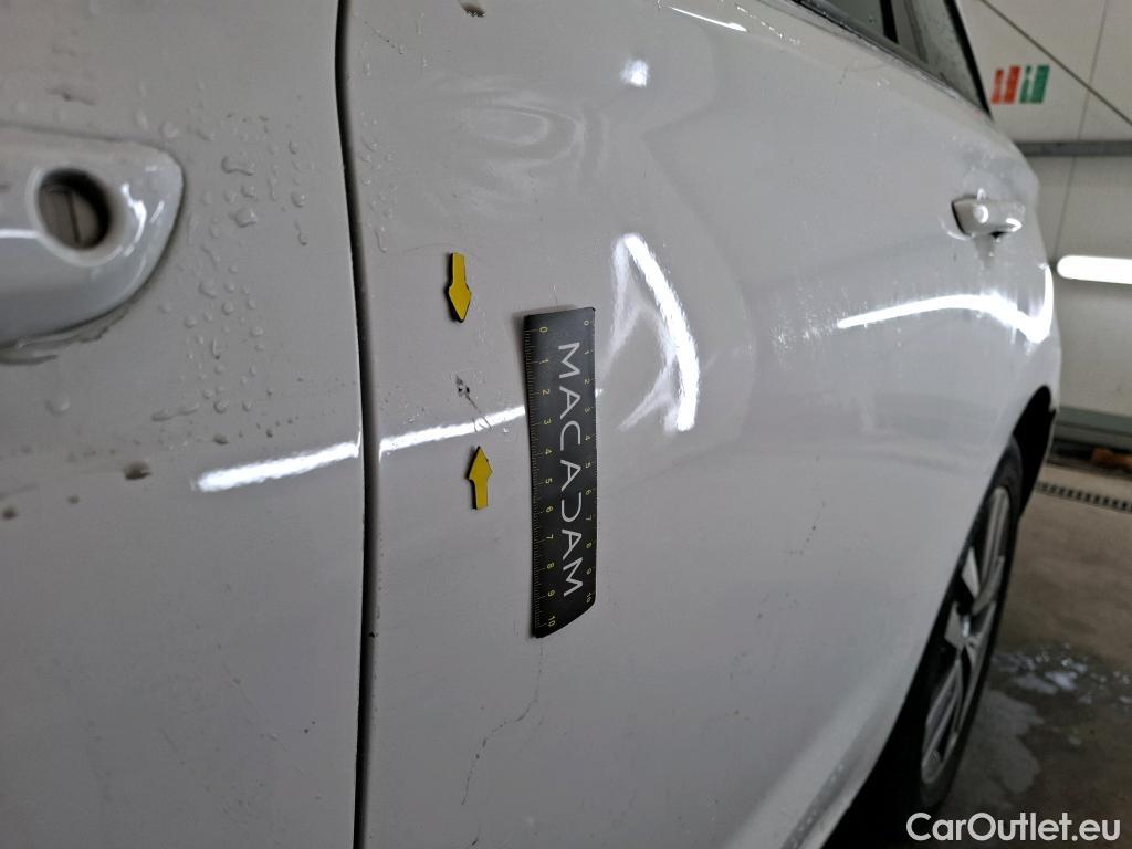  Hyundai  i30  cw Business 1.6 CRDi 115CV BVM6 E6dT #43