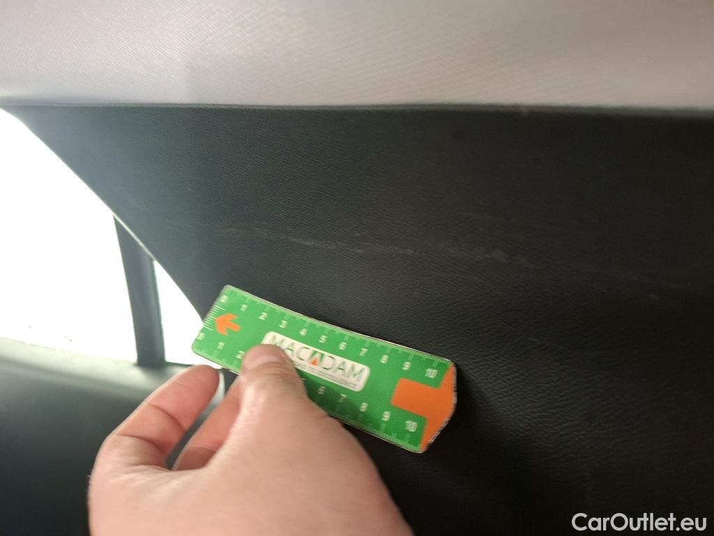  Peugeot  2008 PEUGEOT  / 2019 / 5P / Crossover 1.2 PT 130 S&S EAT8 ACTIVE BUSINESS #43