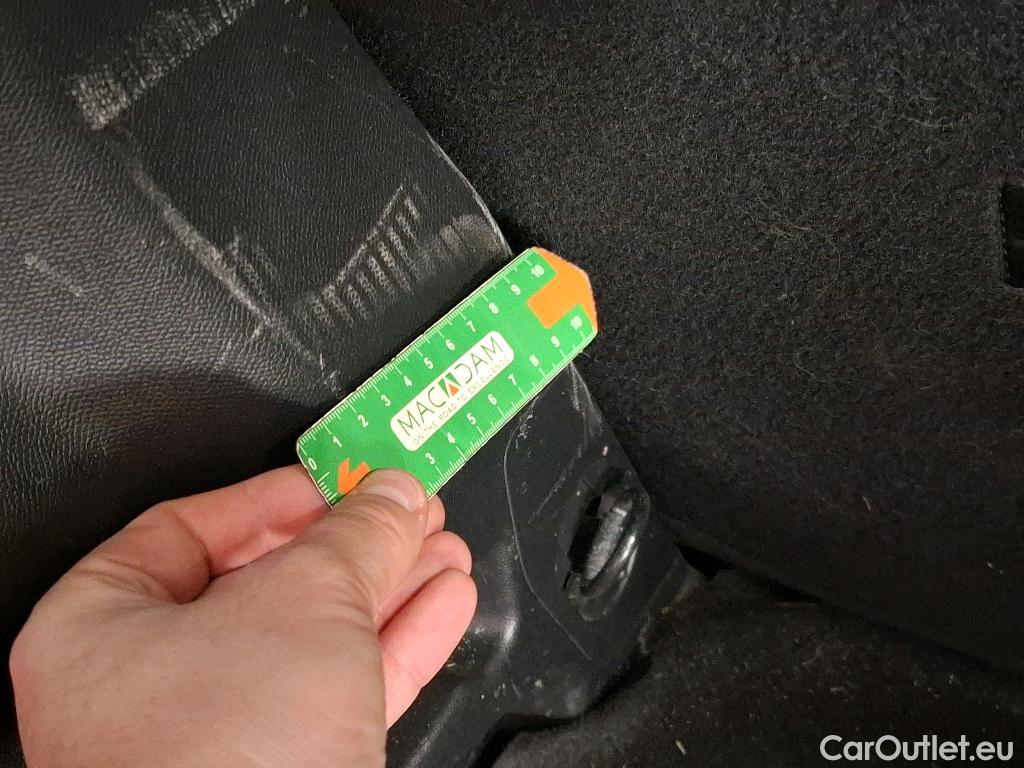  Peugeot  2008 PEUGEOT  / 2019 / 5P / Crossover 1.2 PT 130 S&S EAT8 ACTIVE BUSINESS #23