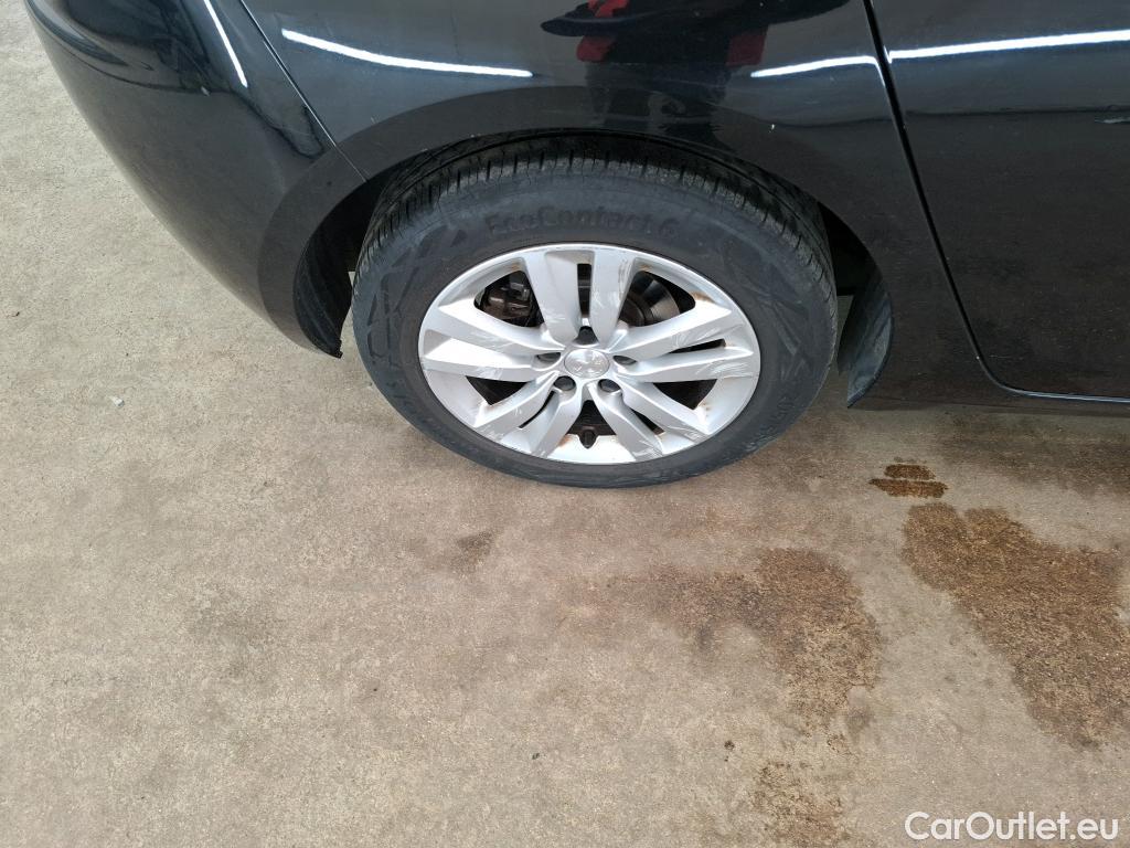  Peugeot  308  Active Business 1.5 HDi 130CV BVM6 E6dT #24