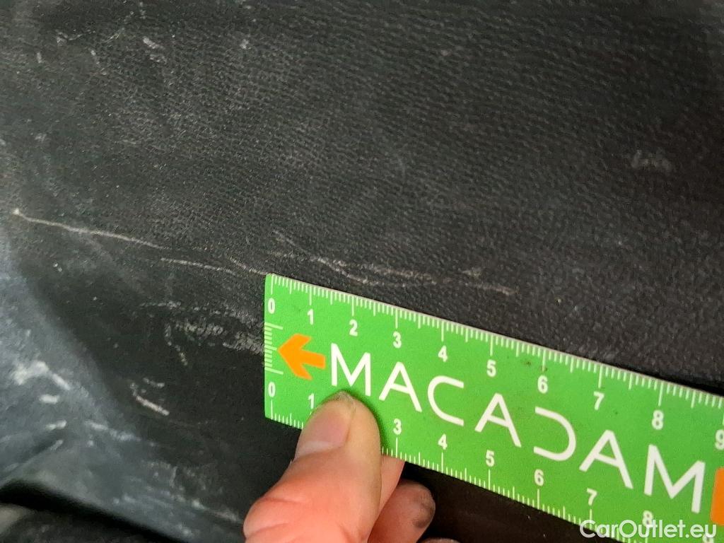  Peugeot  2008  Allure 1.2 PureTech 100CV BVM6 E6d #49