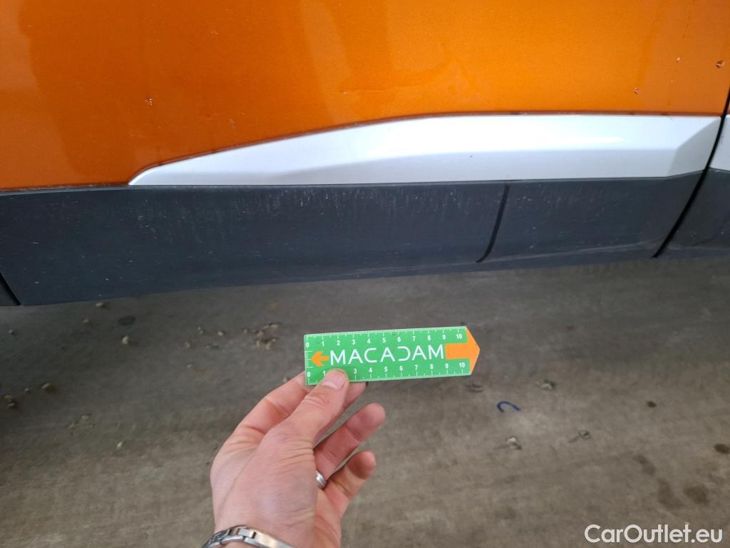  Peugeot  2008  Allure 1.2 PureTech 100CV BVM6 E6d #22