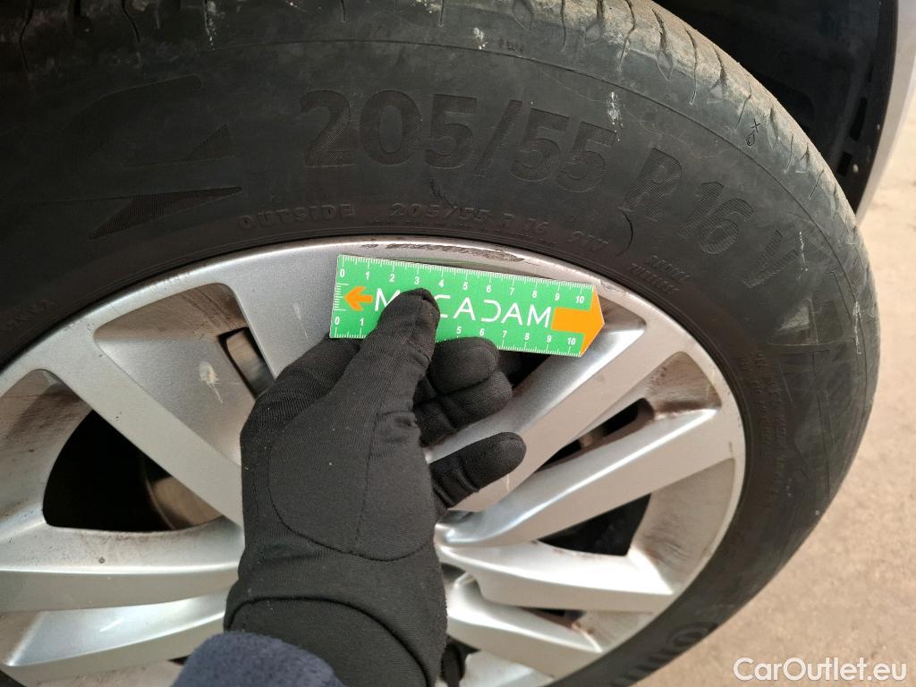  Peugeot  308  Active Business 1.5 HDi 130CV BVM6 E6dT #21