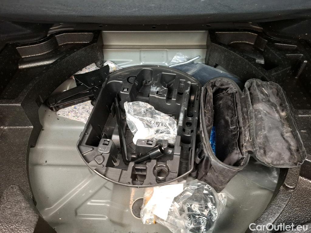  Peugeot  308  Allure Pack 1.2 PureTech 130CV BVA8 E6d #31