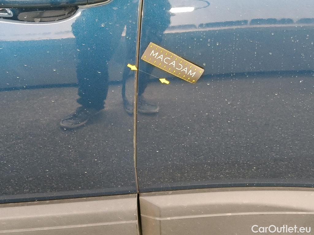  Peugeot  3008  Active Business 1.5 HDi 130CV BVA8 E6d #26