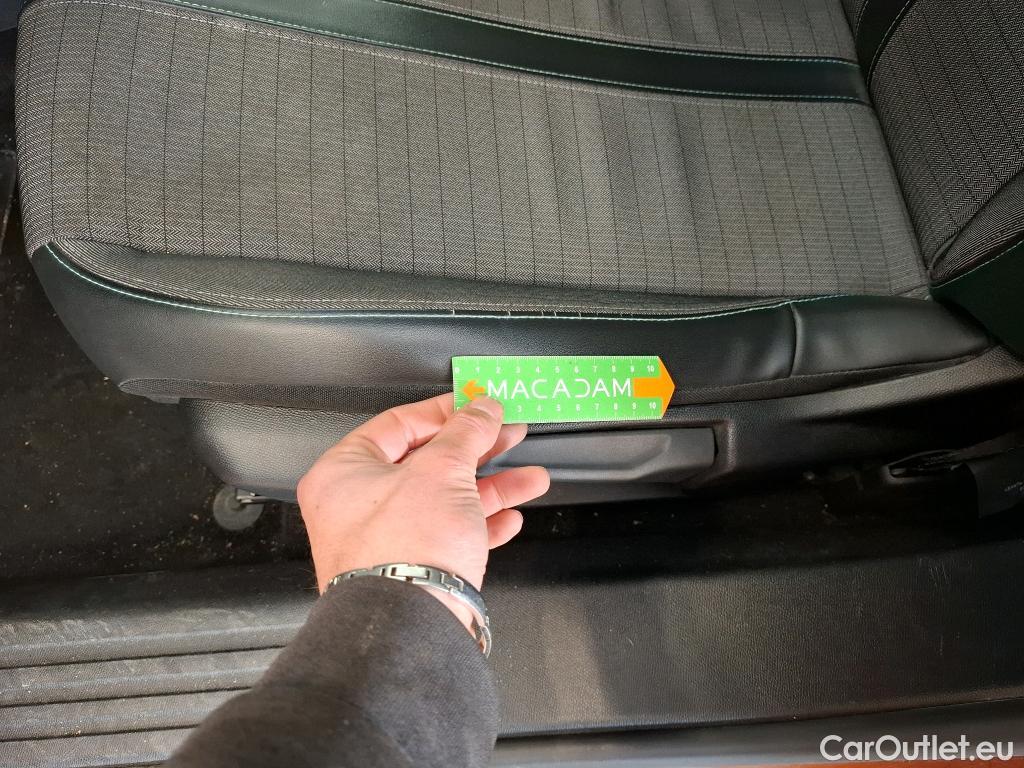  Peugeot  2008  Allure 1.2 PureTech 100CV BVM6 E6d #20