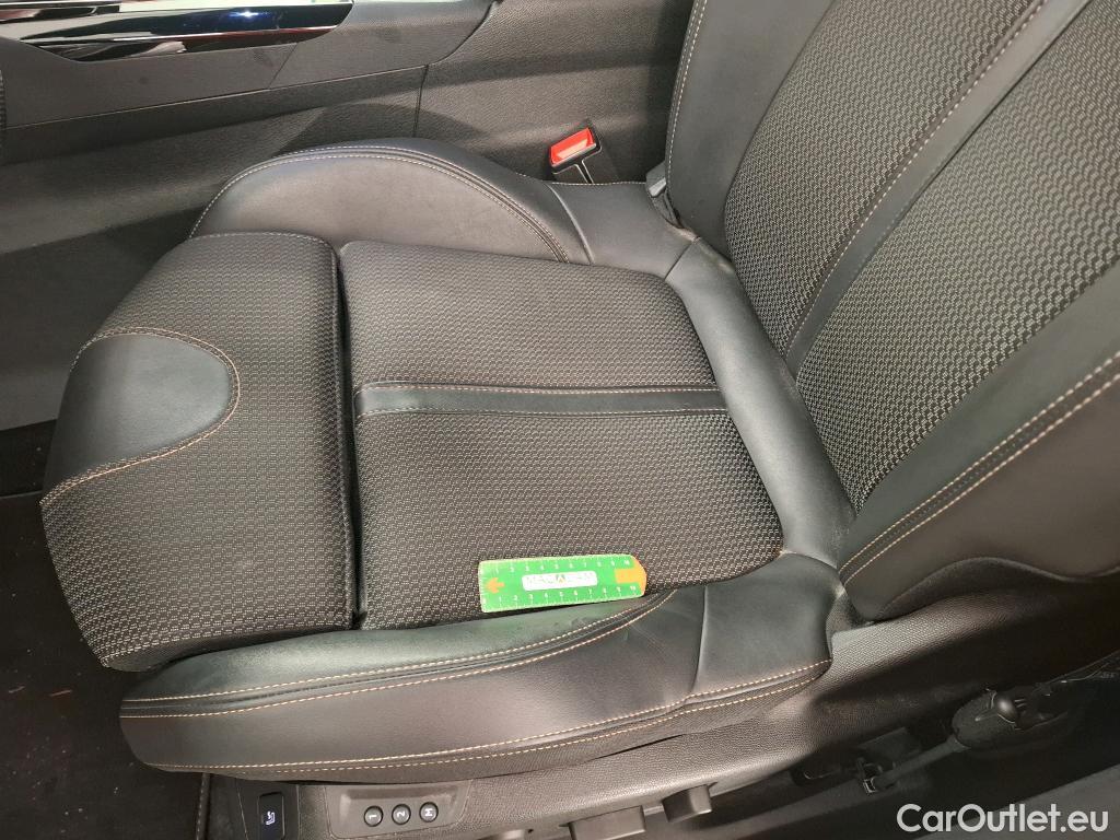  Peugeot  3008 PEUGEOT  / 2020 / 5P / SUV BlueHDi 130 S&S EAT8 GT #3