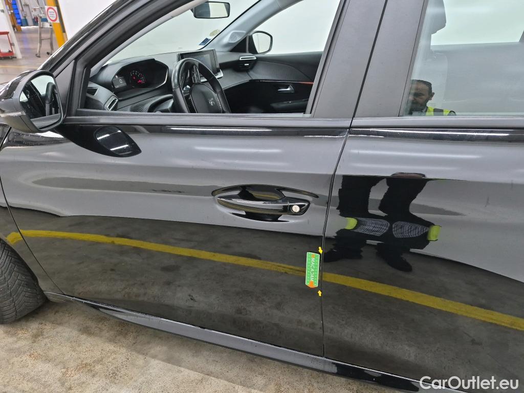  Peugeot  208  Active Pack 1.5 HDi 100CV BVM6 E6d #47