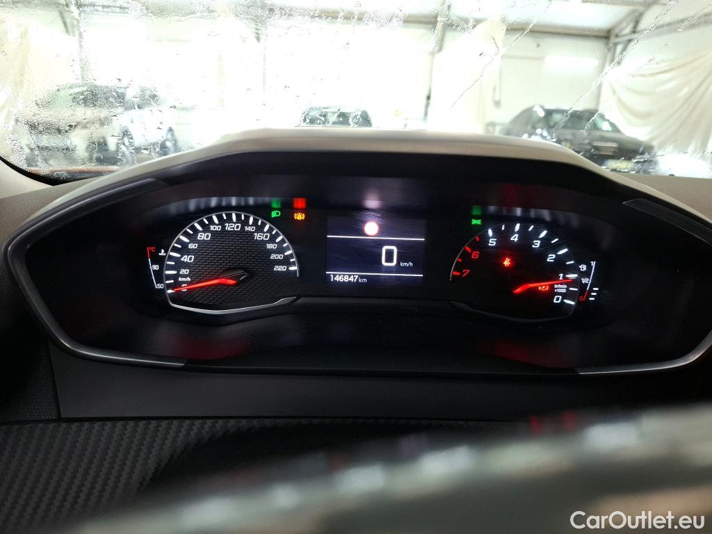  Peugeot  2008  Allure 1.2 PureTech 100CV BVM6 E6d #77