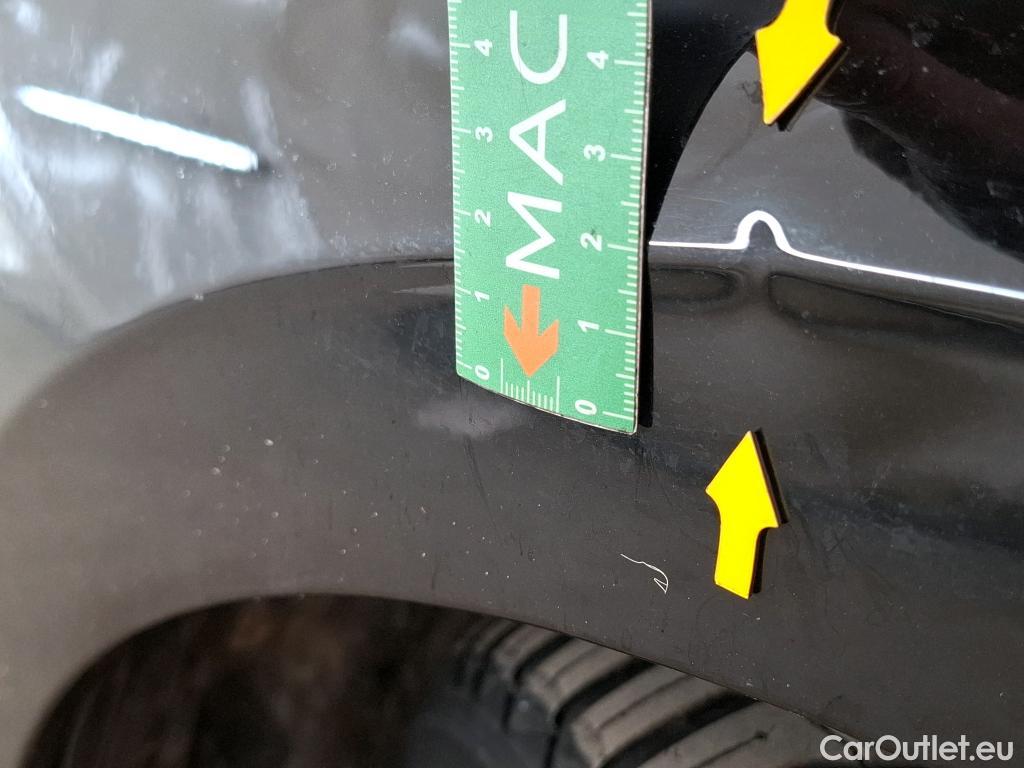  Peugeot  308  Allure Pack 1.2 PureTech 130CV BVA8 E6d #38