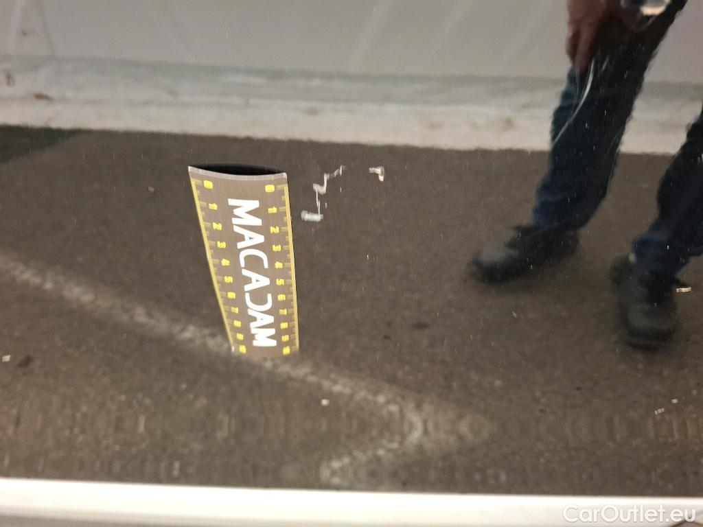  Peugeot  2008  Allure Pack 1.2 PureTech 130CV BVA8 E6d #11