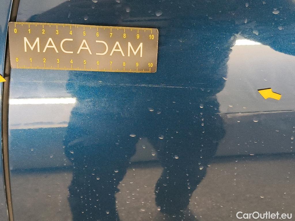  Peugeot  3008  Active Business 1.5 HDi 130CV BVA8 E6d #24