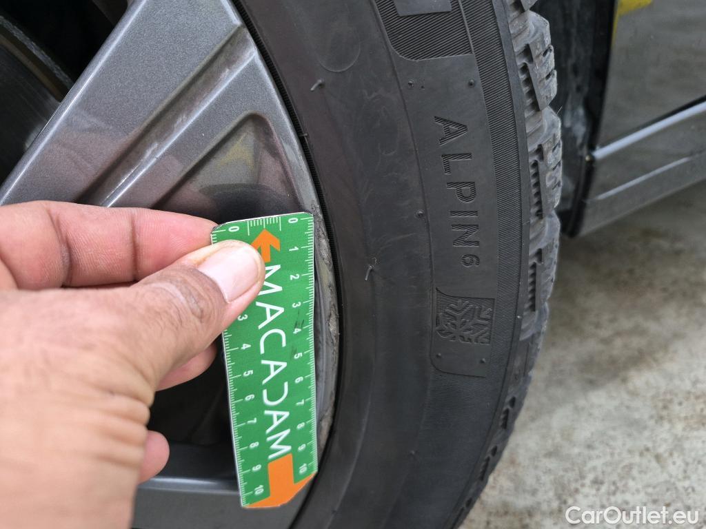  Peugeot  208  Active Pack 1.5 HDi 100CV BVM6 E6d #46