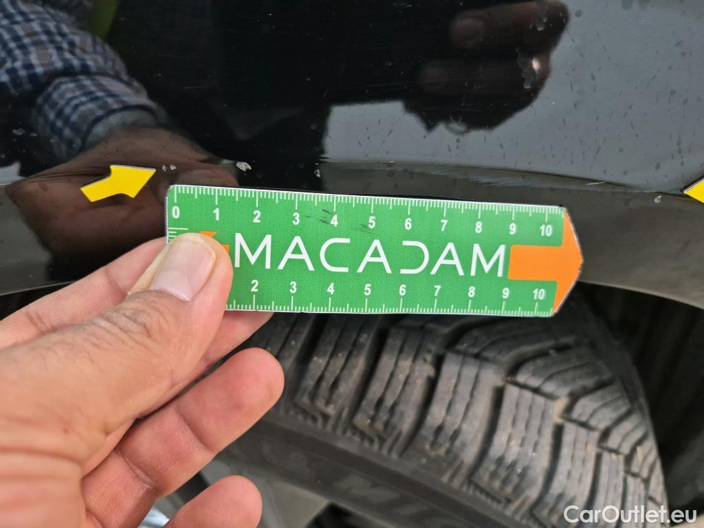  Peugeot  208  Active Pack 1.5 HDi 100CV BVM6 E6d #17