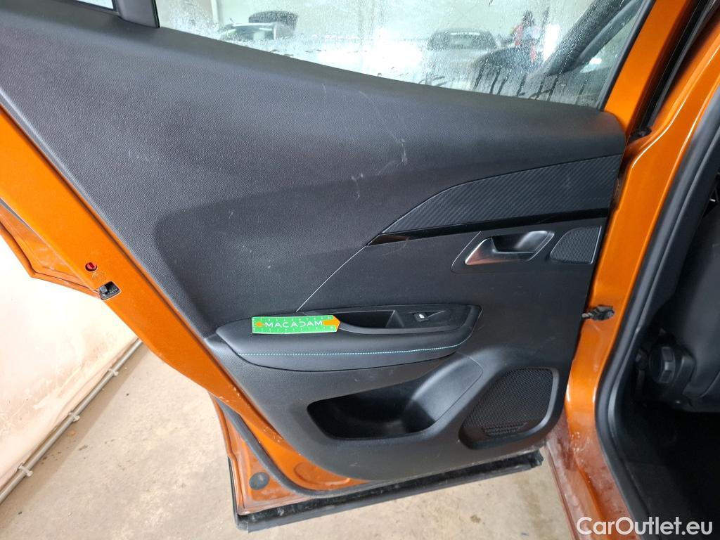  Peugeot  2008  Allure 1.2 PureTech 100CV BVM6 E6d #41