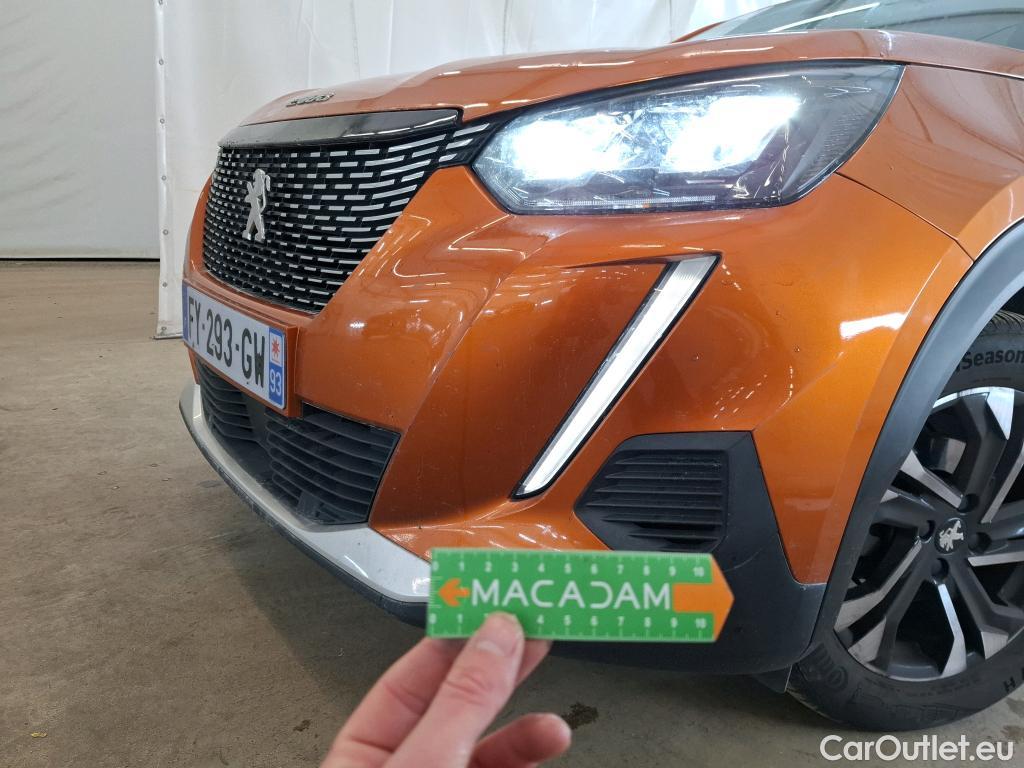  Peugeot  2008  Allure 1.2 PureTech 100CV BVM6 E6d #9